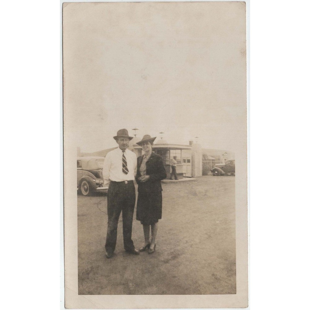 Vintage 1930s Snapshot Photo Couple Hats Gas Station Vintage Cars